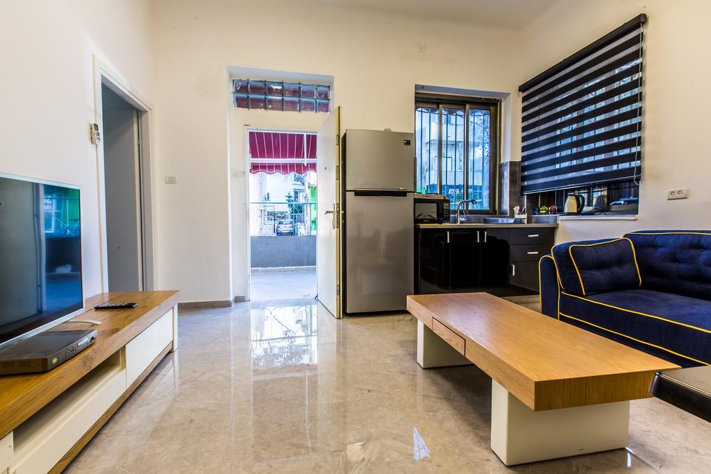 Sunset Beach Apartments Тел Авив Екстериор снимка