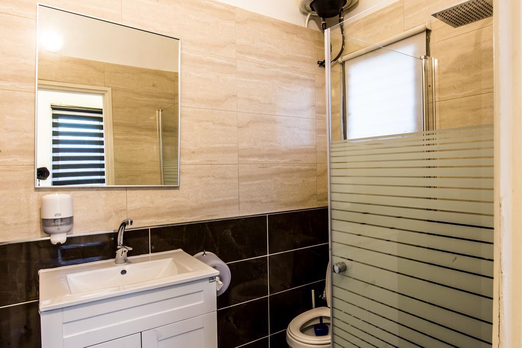 Sunset Beach Apartments Тел Авив Екстериор снимка
