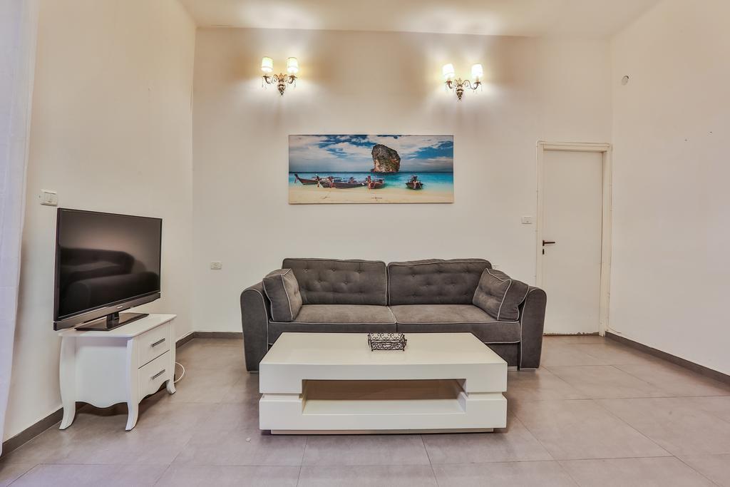 Sunset Beach Apartments Тел Авив Екстериор снимка